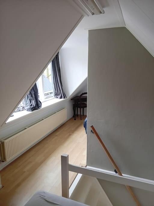 Ruim Huisje Op Een Prachtige Plek Hemrik Exterior foto