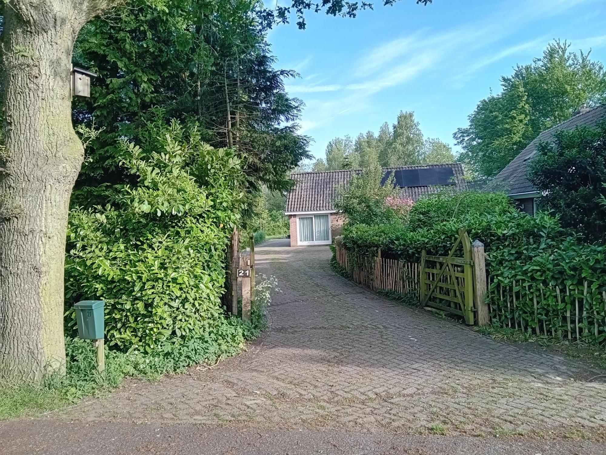 Ruim Huisje Op Een Prachtige Plek Hemrik Exterior foto
